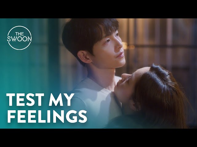 Jeon Yeo-been tests her feelings for Song Joong-ki with a hug | Vincenzo Ep 11 [ENG SUB]