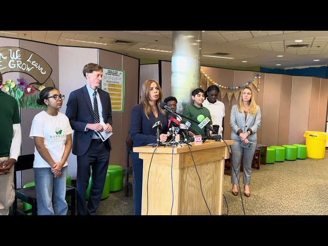 Press Conference | Mayor Elicker and Superintendent Negrón announce plan for cell phone free schools