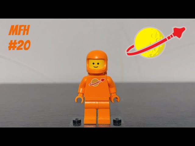 Lego Minifigure History - Classic Orange Spaceman