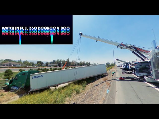 Big rig lost control and crashed into ditch - full recovery in 360 degree video (READ DESCRIPTION)