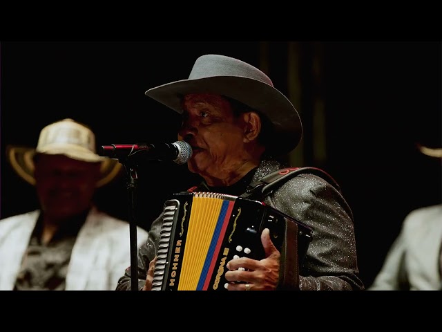 Caballo Viejo - Los Corraleros De Majagual (En Vivo)  14 CAÑONAZOS FEST