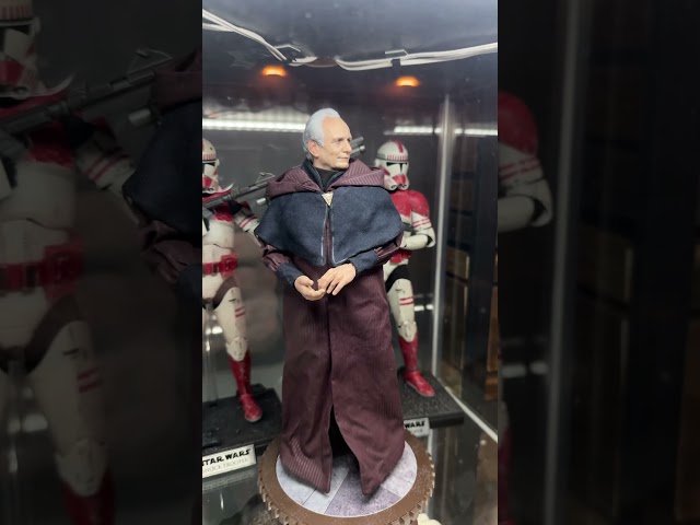 Poppa Palpatine has arrived! Hot Toys Darth Sidious is 🔥🔥 #starwars #hottoys #darthsidious