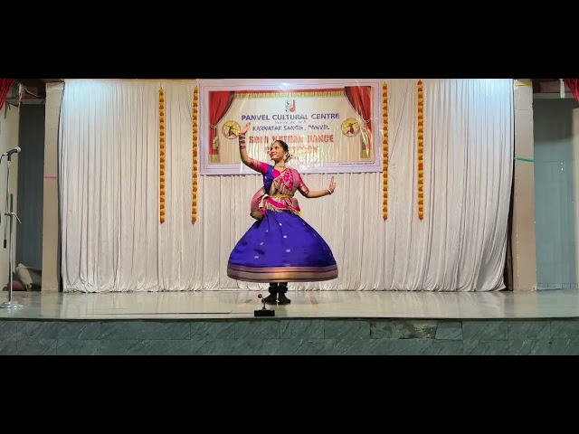 Solo kathak performance