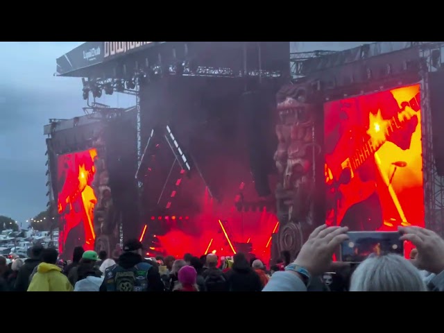 QUEENS OF THE STONE AGE Performing Go With The Flow at Download Festival 2024