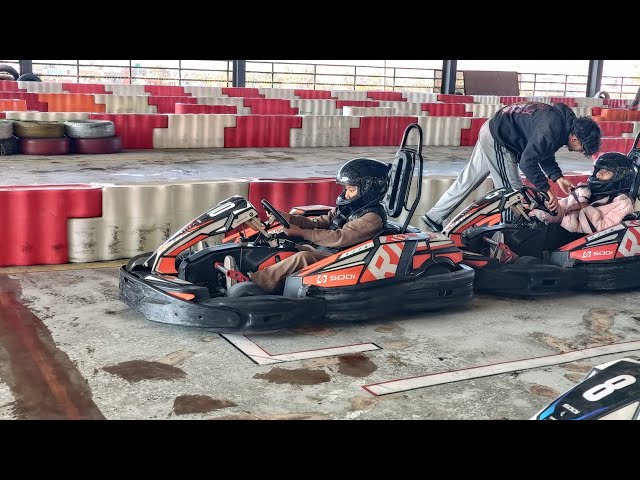 GO CART RACE @ THE WONDERLAND