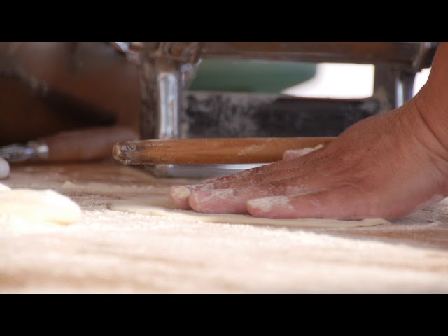 Baking 01 / Free Stock Footage