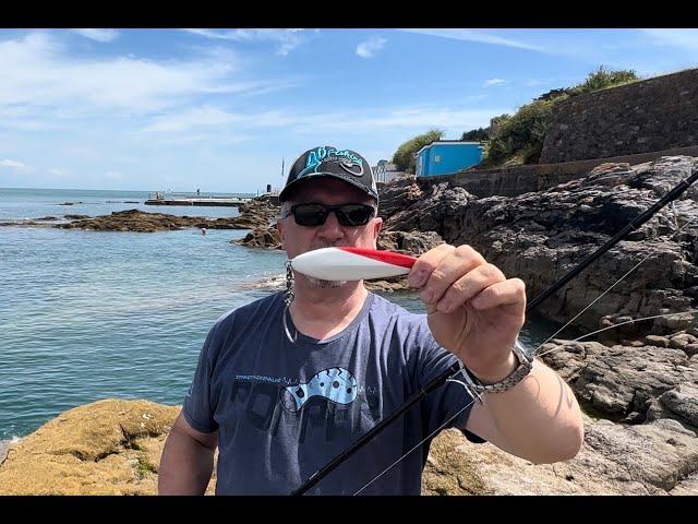 Roberts Ranger lure in water action