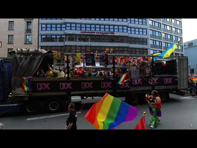 Stockholm Pride 2022 parade  (VR180 3D, Spatial audio)