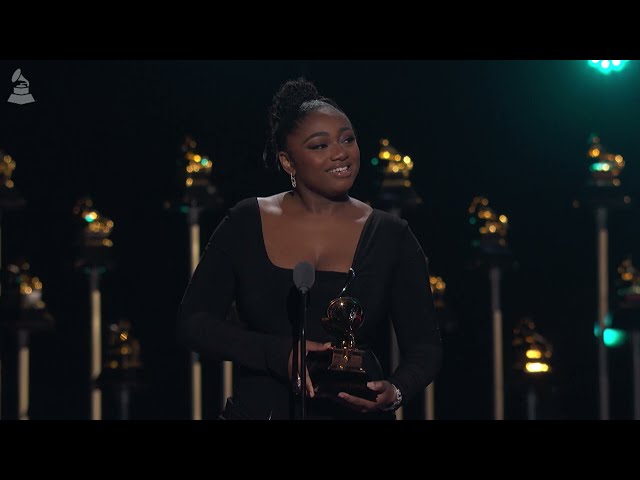 SAMARA JOY Wins BEST JAZZ VOCAL ALBUM For A JOYFUL HOLIDAY | 2025 GRAMMYs Acceptance Speech