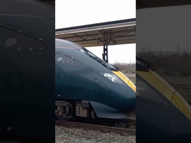 800314 departing Taunton