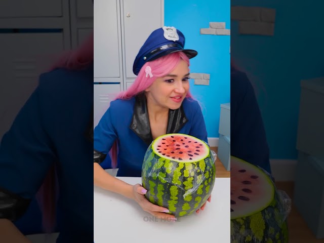 Good vs. Bad Watermelon Prank! 🍉