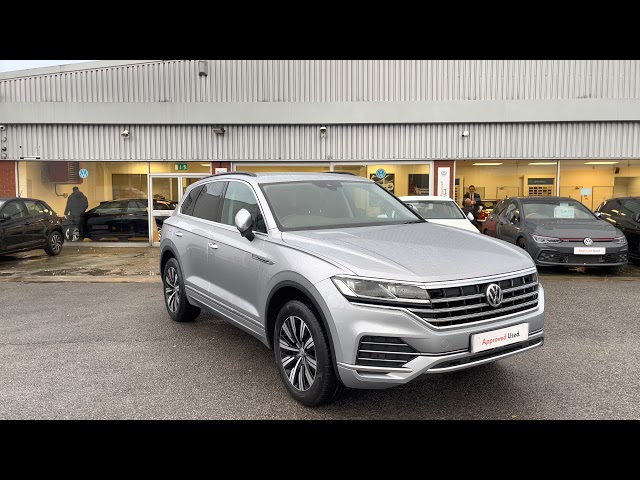 Approved Used Volkswagen Touareg V6 SEL Tech 3.0 TDI 231PS 4MOTION | Oldham Volkswagen