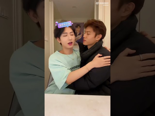 Kiss me - NO 🥴 | Chen Lv & Liu Cong #bl #jenvlog #đammỹ #chenlv #liucong - BL Hug