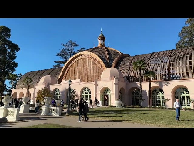 The Botanical Building  1/5/25 - Day 5,142