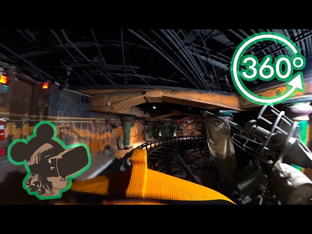 360º Ride on Journey to Atlantis at SeaWorld - Night Ride - Lights On!