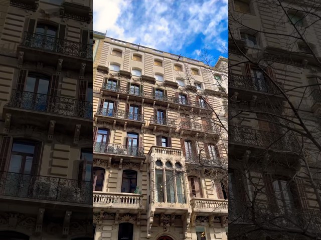 The Golden Square 126/150 | Pilar and Josefa Albiñana de Regàs Houses