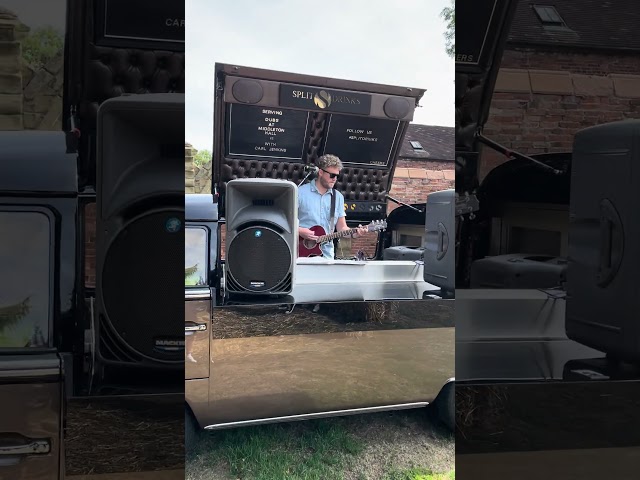 Amazing stage!🤯 #livemusic #acoustic #camper #vanlife #guitar