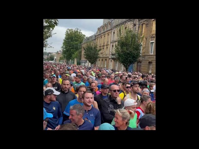 Au cœur du peloton de Sedan - Charleville