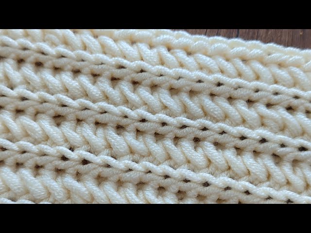 SUPER EASY Crochet Pattern for beginners! Crochet stitch for baby blanket & bag