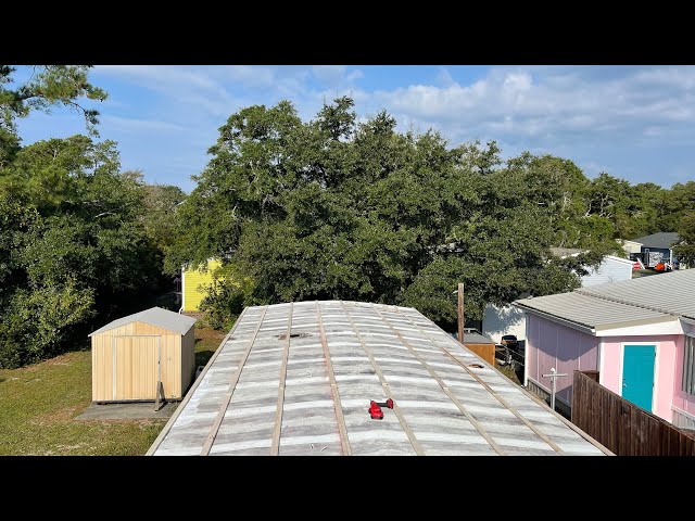 (How to) Single Wide Mobile Home Roofing in 13 Minutes