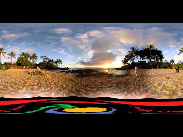 VR 360 video of couples getting married on Secret Beach Maui 4K