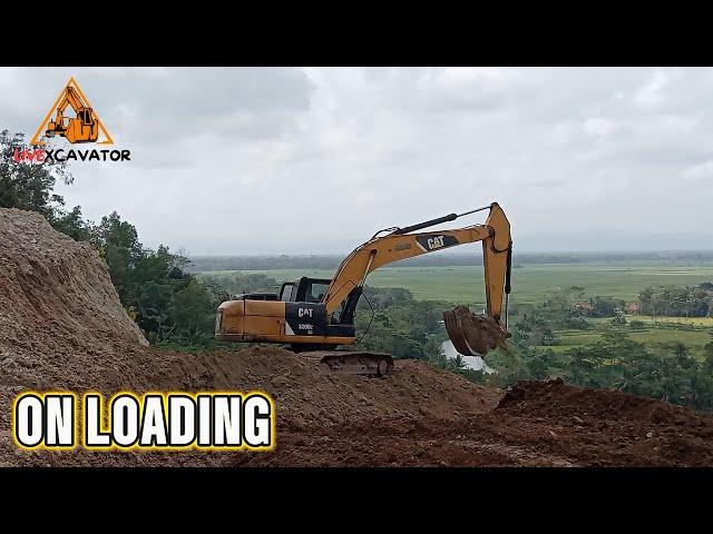 Incredible Heavy Machinery Action: Excavator and Dump Truck Team Up to Conquer the Hill 4kk