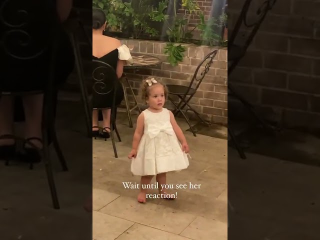 Little girl's reaction to hearing Avicii played on the violin at Sydney Wedding