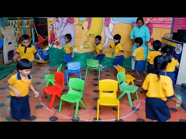 Musical Chair Game Activity || Kids Play Musical Chairs || Musical Chairs Game || SumanTV Mom