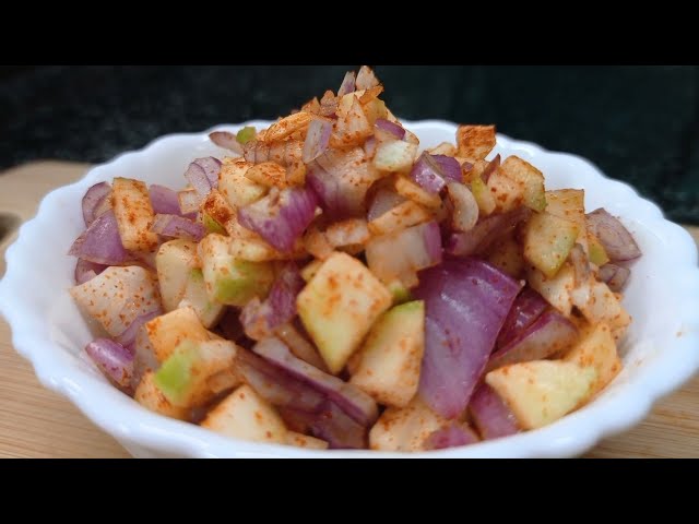 कच्ची कैरी का सबसे आसान सलाद | kachchi kairi Recipe | Raw Mango Recipe Soulful Kitchen