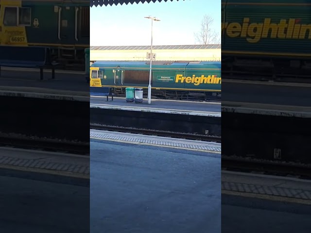 Freightliner 66957 leaving Taunton 30th January 2025 6Y60