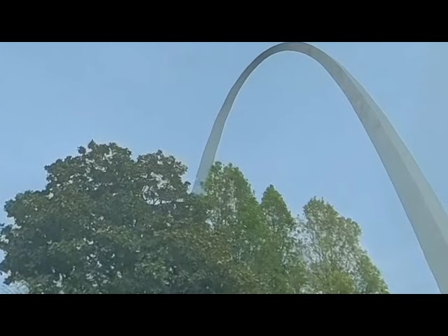 360 Degree Heading out St. Louis Arch Missouri April 4, 2024