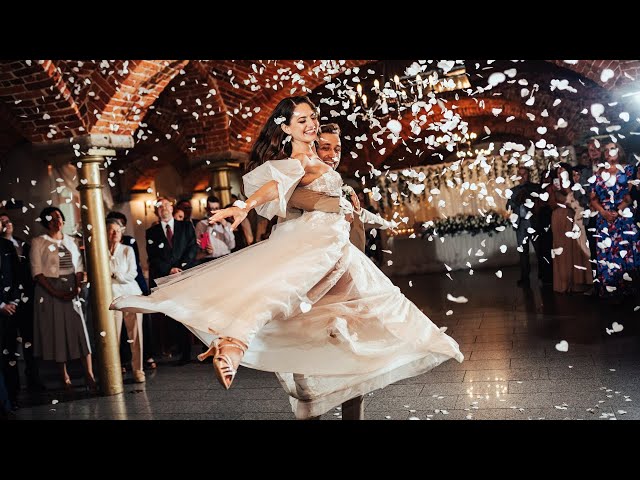 OUR WEDDING DANCE MIX 💗 A Thousand Years & Rewrite the Stars | Anna & Matt