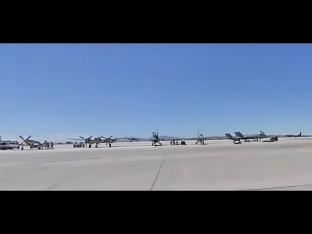 A F16 and F35 doing Pre-flight check at Travis Air show 2022