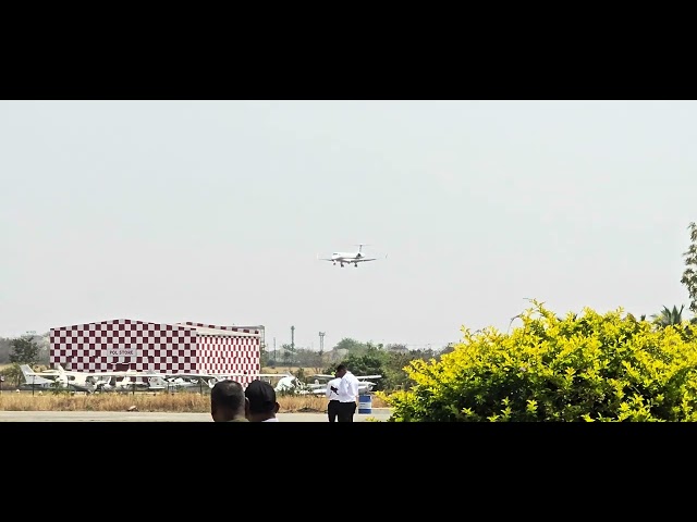 Aircraft landing at Airport