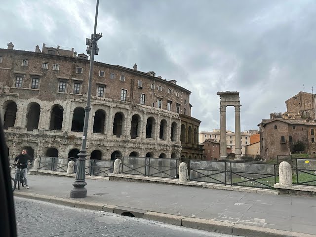 Rome Italy 🇮🇹 Street View of Rome's Most Beautiful Ruins