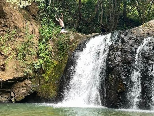 Costa Rica Waterfall Jump 360