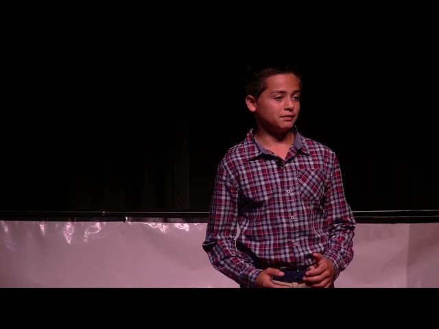 How to Get Rid of Your Technology Addiction | Maxx Viciedo | TEDxSaintAndrewsSchool