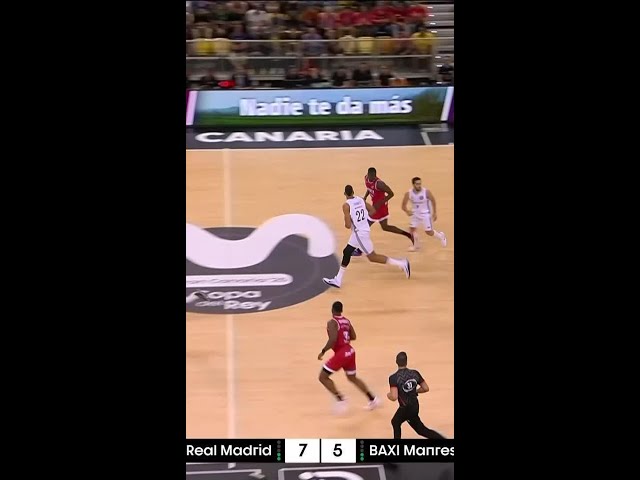 MATE BRUTAL de DERRICK ALSTON JR | Copa del Rey Gran Canaria 2025