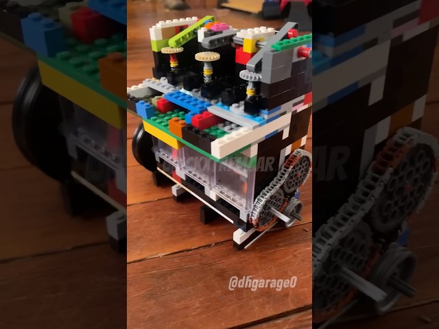 Engine Lego . Credit @dhgarage0 #lego #enginelego #engine #legoengine #legocar #car #cylinder