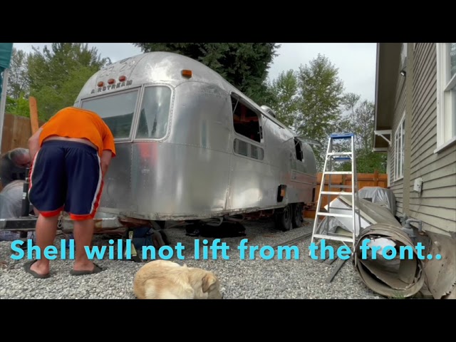 Arthur the airstream shell lift off & new floors