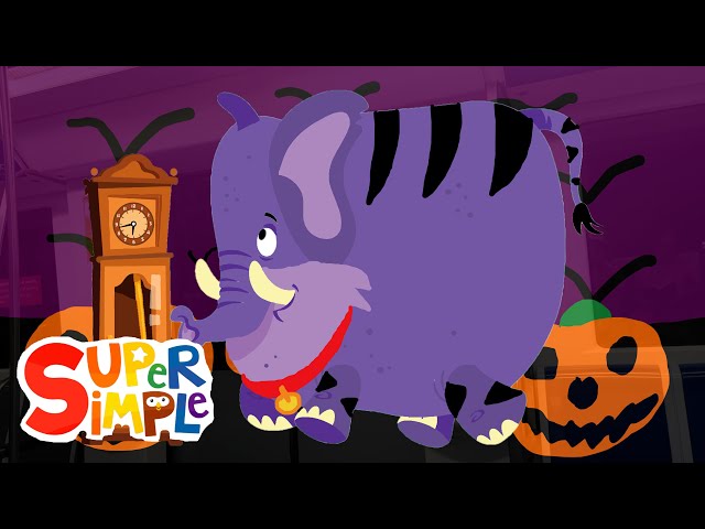 Hickory Dickory Dock Halloween with Cat Elephant 🕰️🐈🐘🎃 | Super Simple Songs