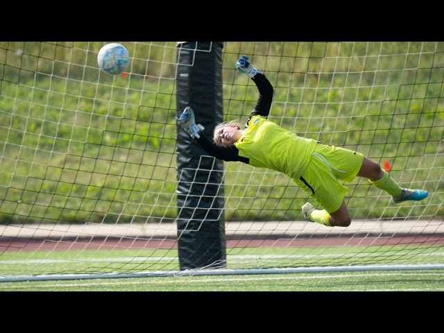 Hailey Chiddle 2010 Keeper