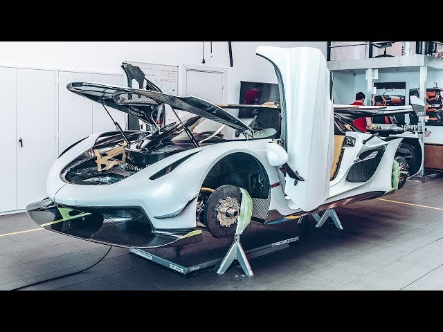 How to build a 300mph Koenigsegg Jesko | Top Gear