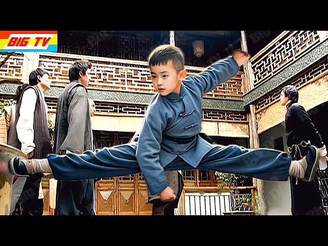 The Martial Artist Kid Uses Kung Fu to Defeat 7 Great Masters Who Came to Destroy the Dojo.