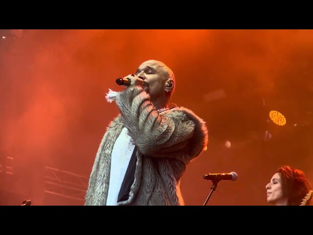 James - Sound - Dundee Slessor Gardens - 28/07/23