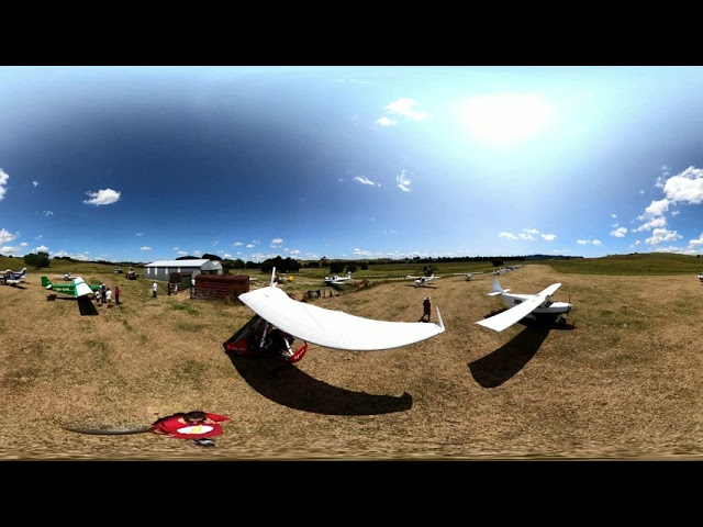 Leos Fly in 360 Video. Whangarei Flying club with visitors 360 Video