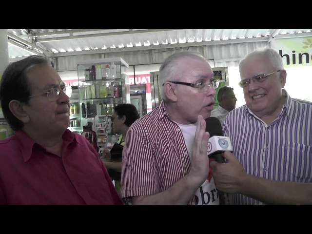 Dr. César Barreto comemora o  aniversário do Vereador Salmito Filho - Presidente da CMF