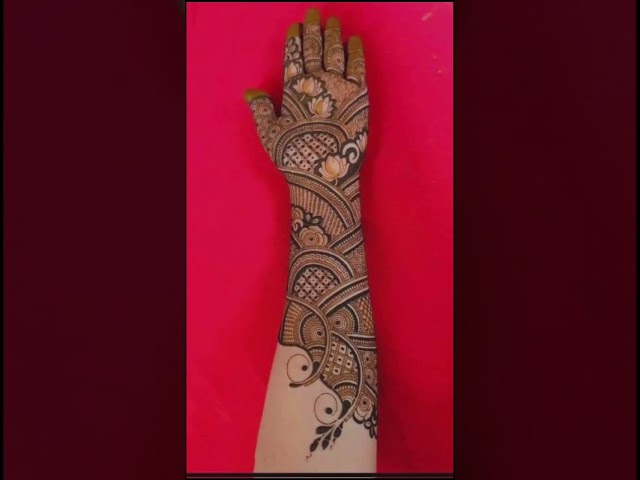 Beautiwithuma #mehndi #henna #fashion #heels #shorts #trending #beautiful #viralvideo #memes #meme #