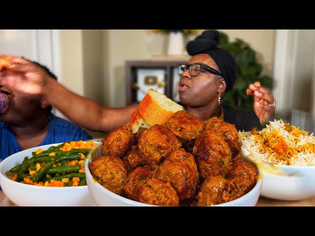 I TOLD YALL THE BABY WANTED A BURGER!!!| SMOTHERED MEATBALLS| MUKBANG EATING SHOW!