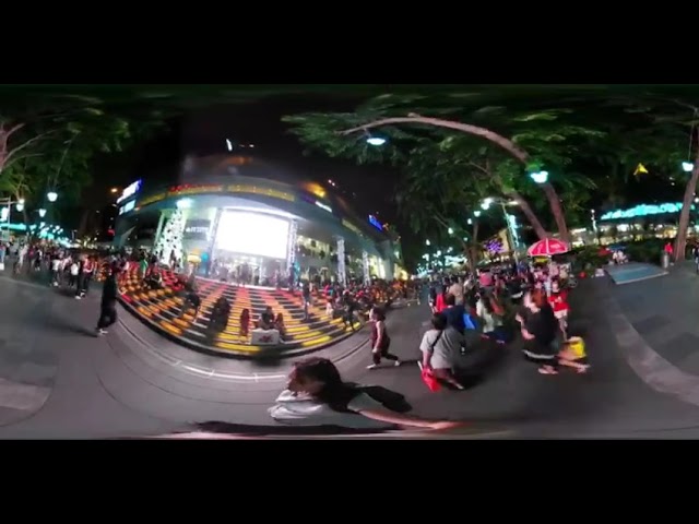 360 Video of Orchard Road (Night Time)